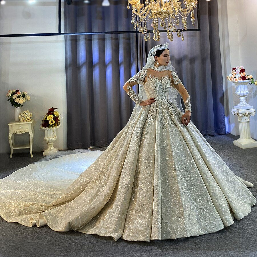 Royal Long Train luxury Bridal Gown 2021 Mscooco.co.uk