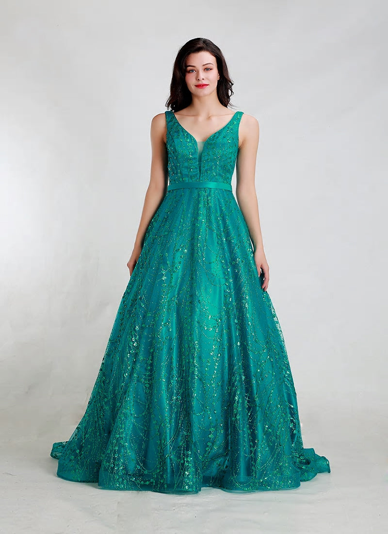 Rihanna - Green Maxi Ball Gown Mscooco.co.uk
