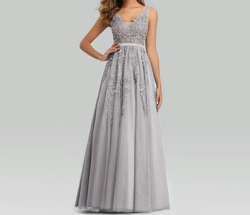 Maisie V-Neck Lace Maxi Dress - Mscooco.co.uk