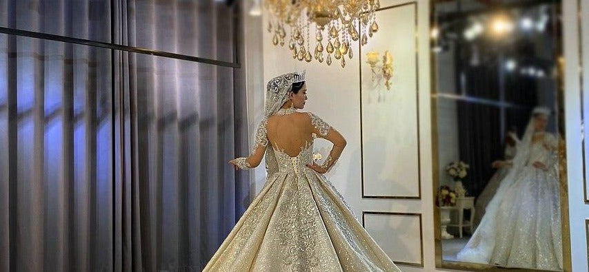 Royal Long Train luxury Bridal Gown 2021 Mscooco.co.uk