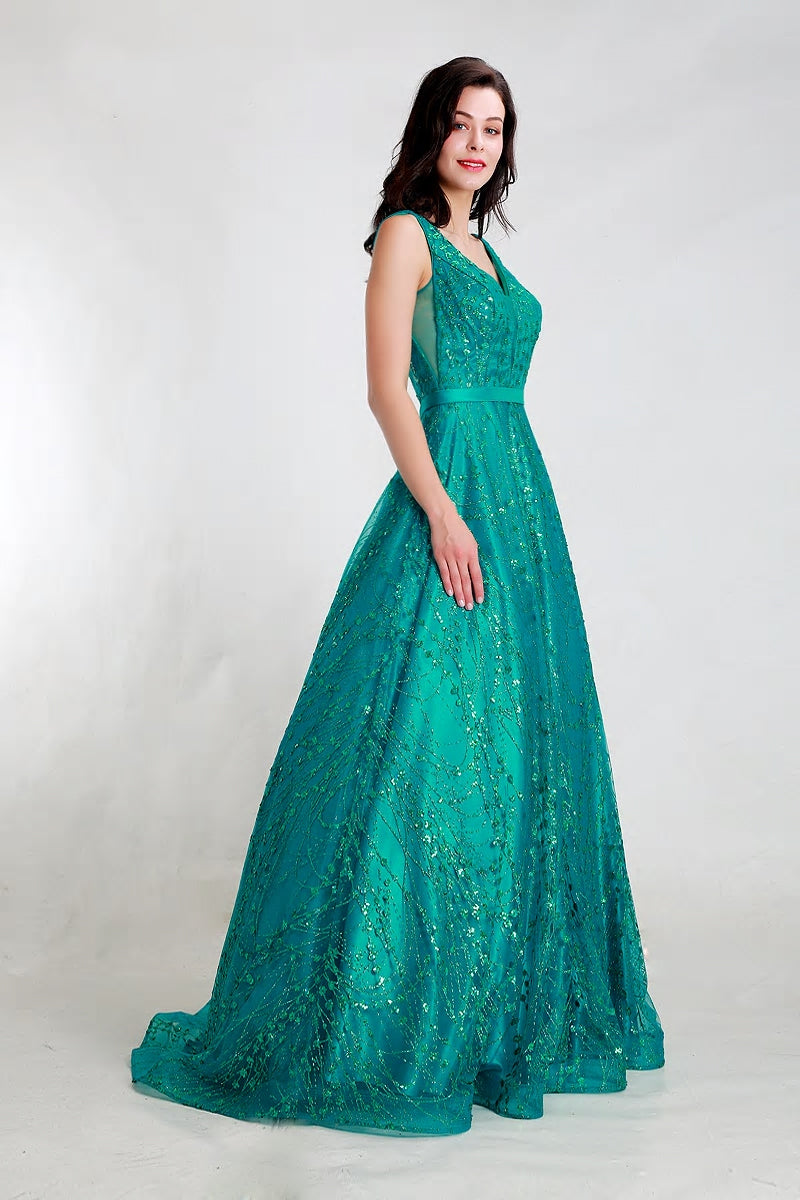Rihanna - Green Maxi Ball Gown Mscooco.co.uk