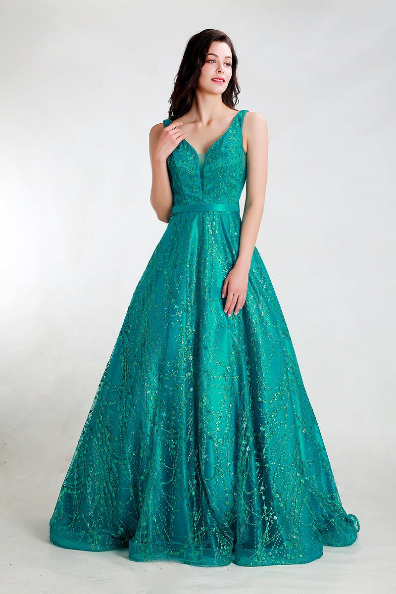 Rihanna - Green Maxi Ball Gown Mscooco.co.uk