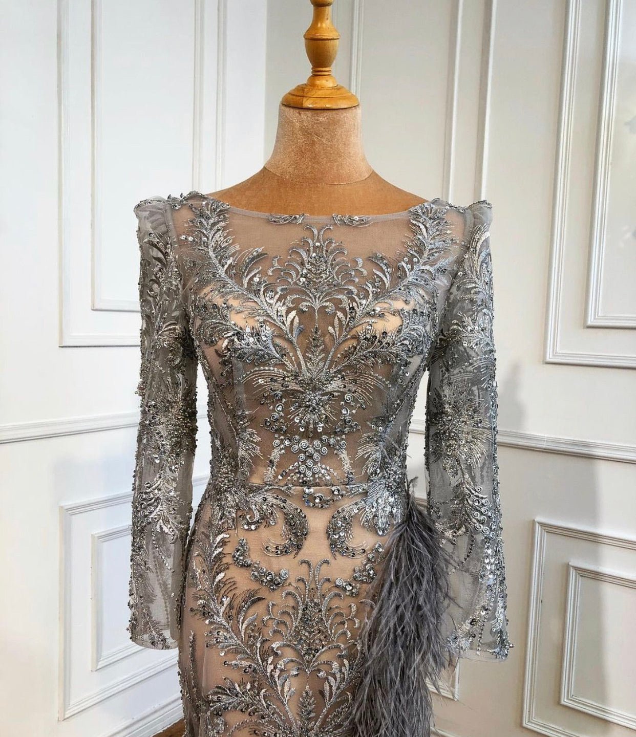 Doreen Elegant Beadings Feathers Formal Dress - Mscooco.co.uk
