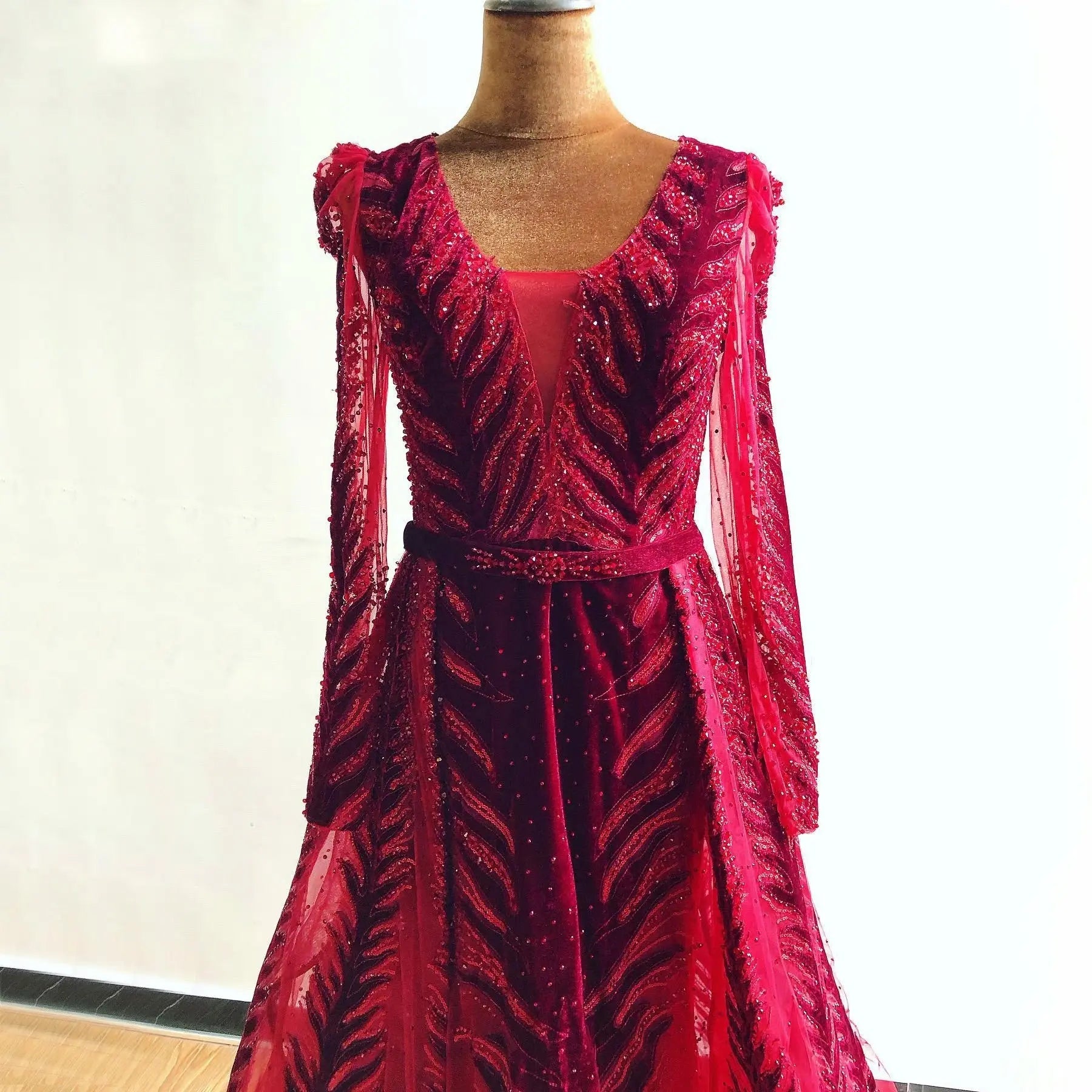 KAYLA - V-Neck Luxury Beading Gown - Mscooco.co.uk