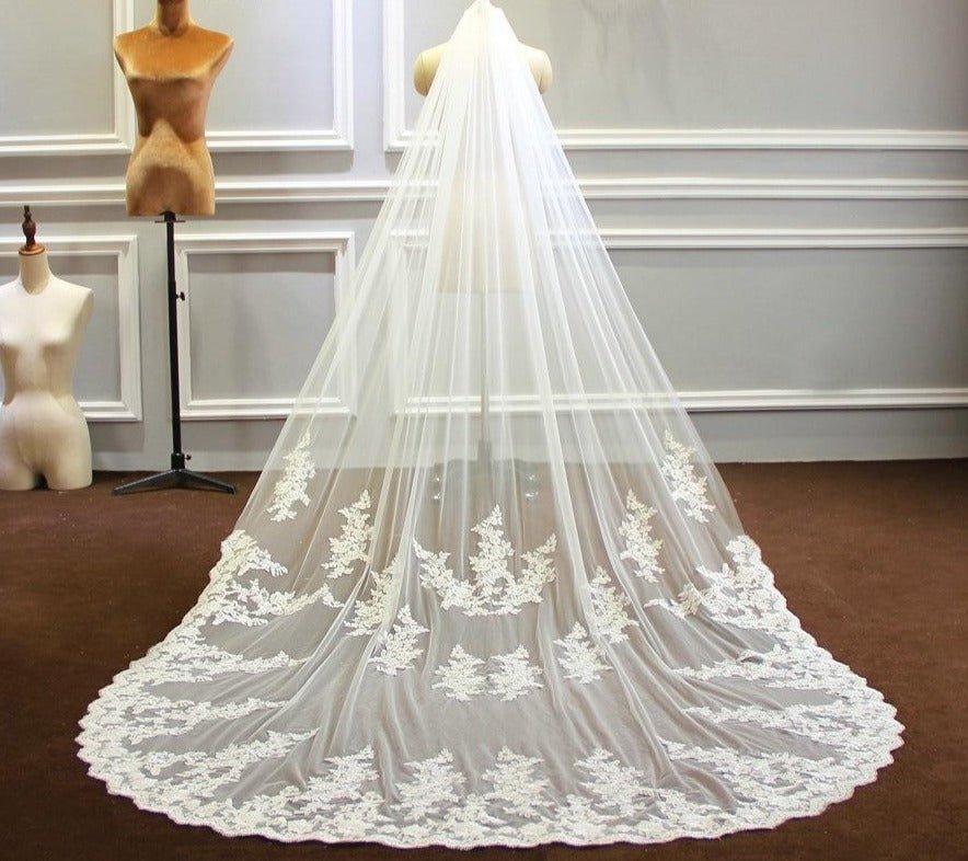 One layer Lace Veil With Comb 3M width and 3M long - Mscooco.co.uk